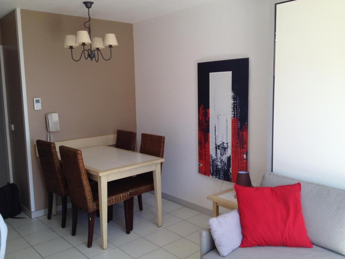 T2 Vue Mer 50M De La Plage A Giens Hyeres Exterior photo