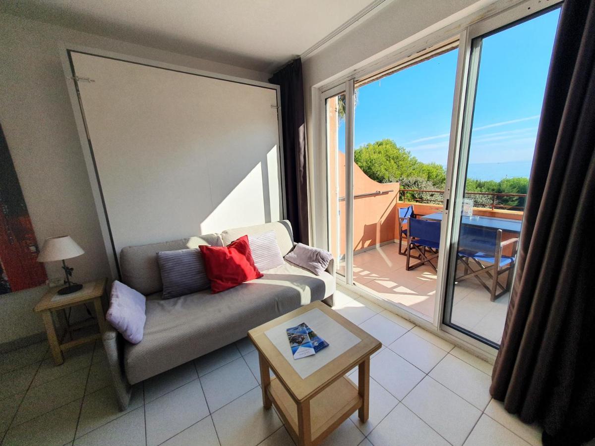 T2 Vue Mer 50M De La Plage A Giens Hyeres Exterior photo